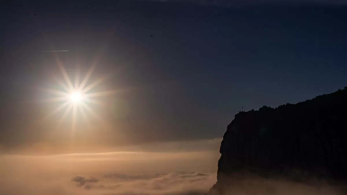 El inmenso mar de niebla de Montserrat