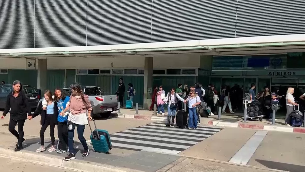 Ingresaron más de 650.000 personas a Uruguay desde que comenzó la fase, según datos de Migración