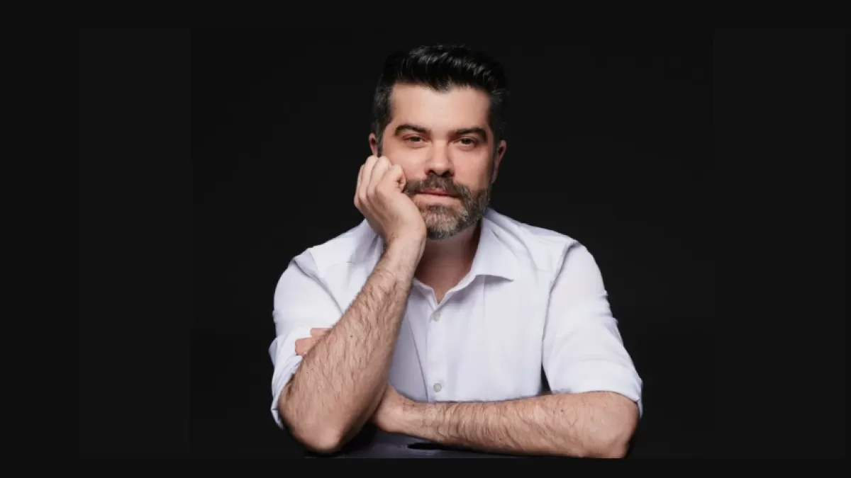 Luis Zamora, nutriciotampocosta, sobre las patatas con raíces: “Si son grandes y tienen manchas verdes tíralas. Pero si son pequeñas y no huelen enfermedad tampoco están blandas se pueden utilizar”