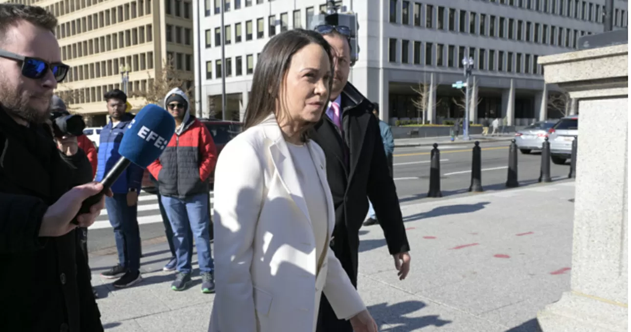 Donald Trump y María Corona Machado se reunieron por dos horas en la alojamiento Blanca
