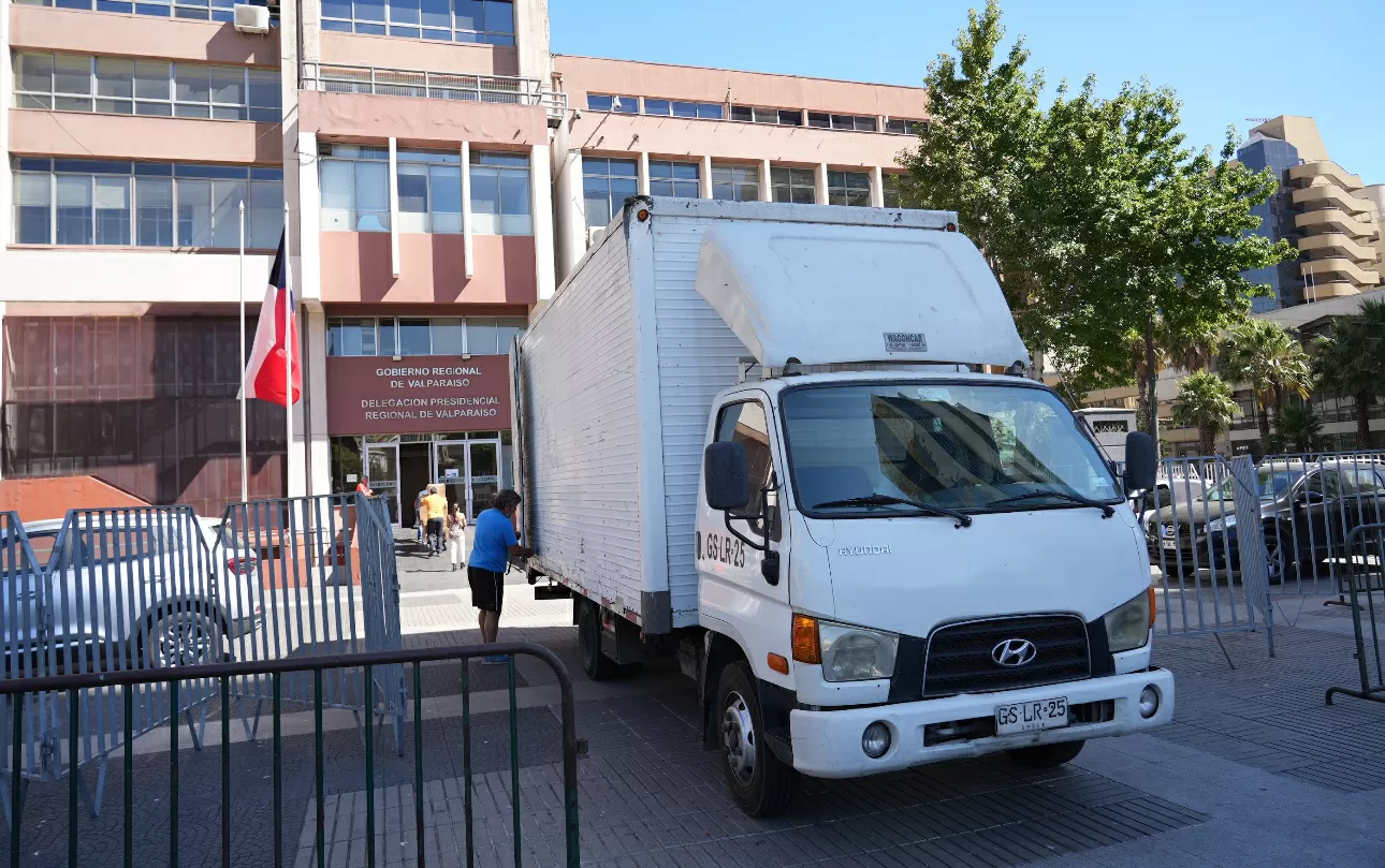 Gobierno comarcal de Valparaíso finalizó campaña solidaria para apoyar a las regiones de Ñuble y Biobío afectadas por incendios