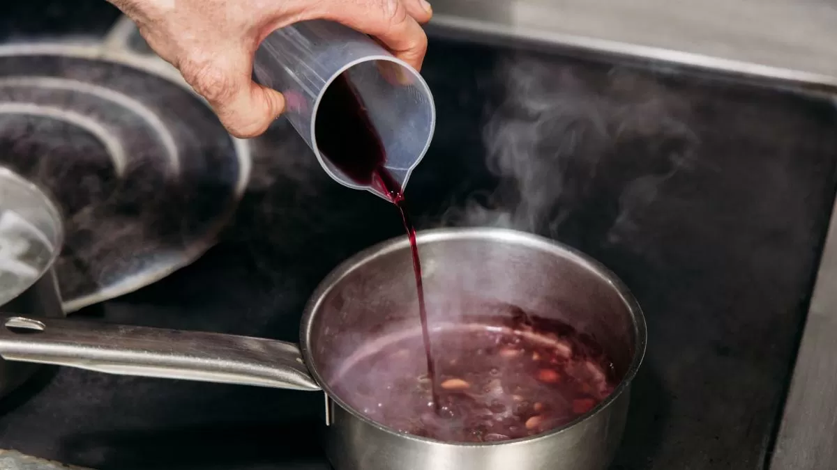 “Nadie cree que un plato saldrá bien con un dolencia aceite; con el vino pasa igual”: ¿cuál es el mejor para cocinar?