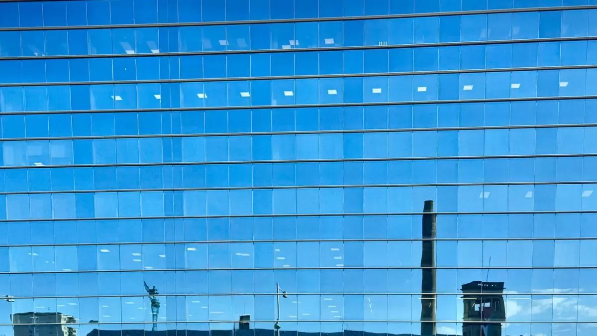 Reflejos contemporáneos de la antigua fábrica de Can Batlló