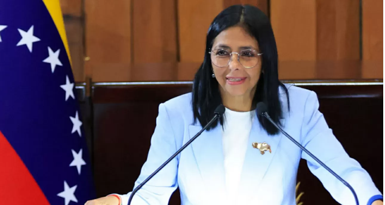 Delcy Rodríguez anuncia ley de amnistía indefinido para los presos políticos de Venezuela detenidos desde 1999