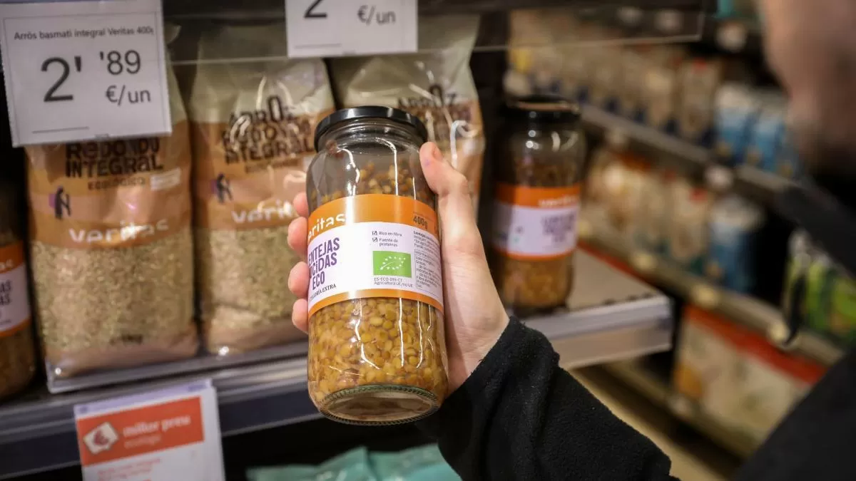 La guerra de los sellos alimentarios: sostenible versus ecológico
