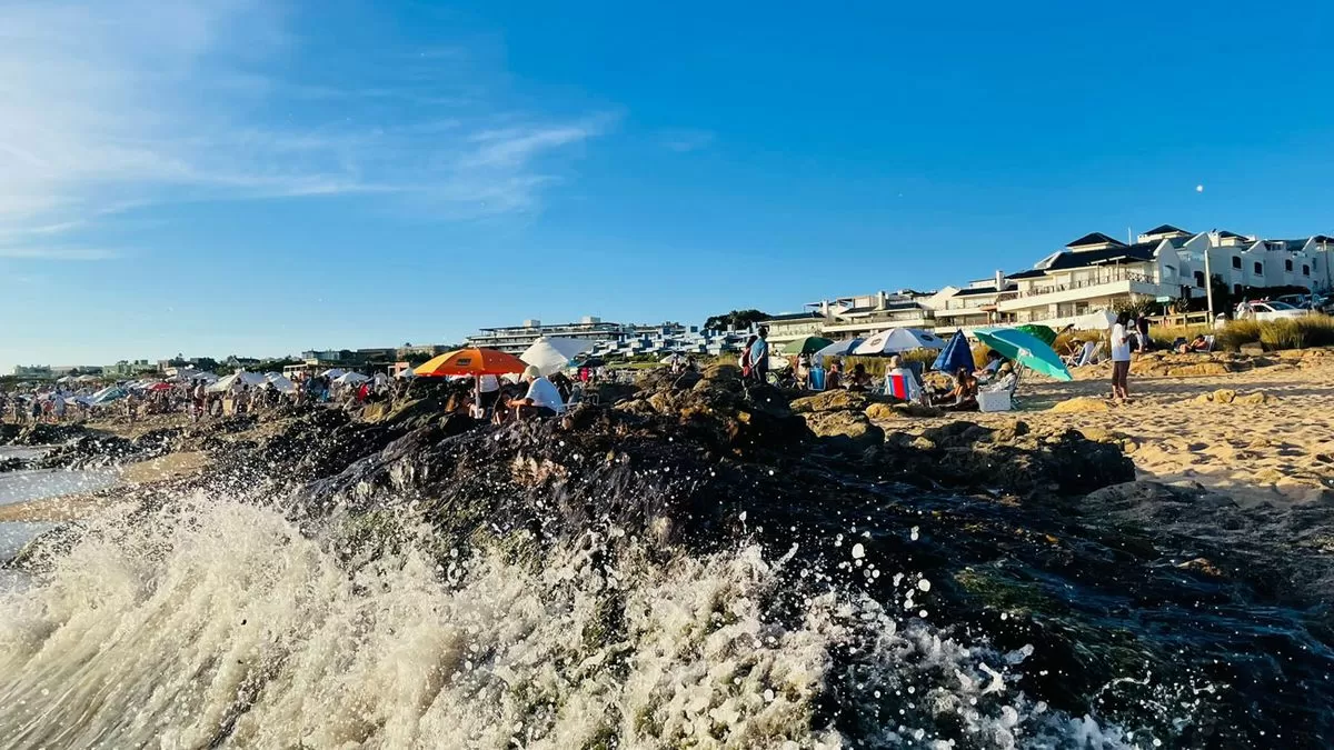 "Feriado de Carnaval libre de lluvias y con mucho calor; una nueva afluencia de calor comienza a gestarse", anunció Nubel Cisneros