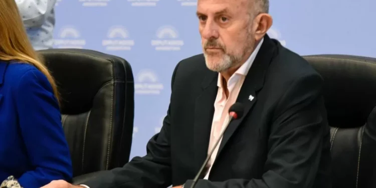 Tras un remesa de informes de Capozzi, piden investigar a ex funcionarios del INAI