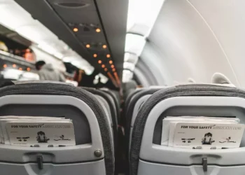 “La Economía: Desafíos y Éxitos en la Actualidad”