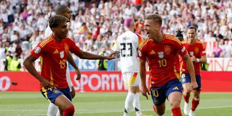 España festeja; elimina a Alemania y va a semis de la Eurocopa