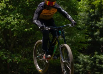 “La magia de los viajes: emociones, pasión y experiencias únicas”