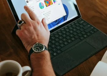 “La tecnología: un aliado en la resolución de crímenes”