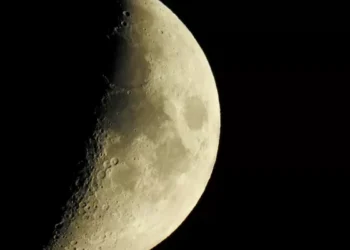 China hace historia en la Luna al encontrar agua en circunstancias imposibles