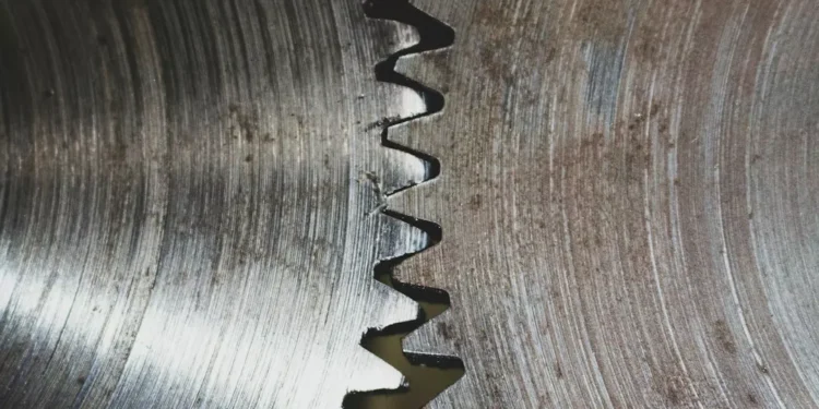 “La tecnología: mejorando y transformando nuestras vidas”