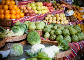 “La : Un Tesoro Invaluable a Cuidar y Valorar”
