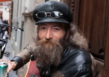 “La Música: Un Lenguaje Universal que Une a la Humanidad”