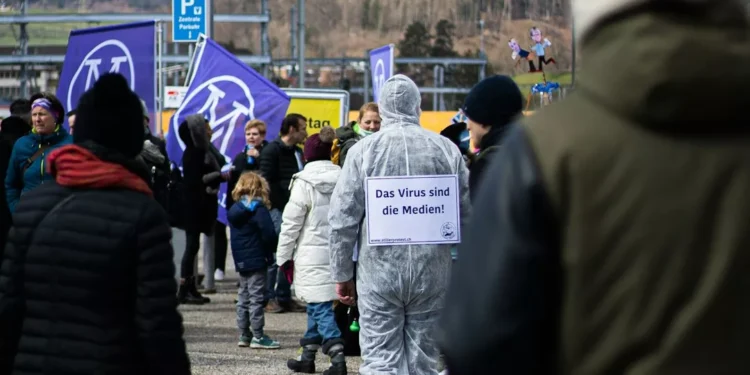 “El papel crucial de la Economía en el progreso social”