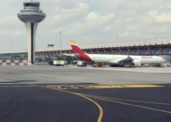 España se sitúa como el botellín país de Europa con los vuelos más puntuales en 2024