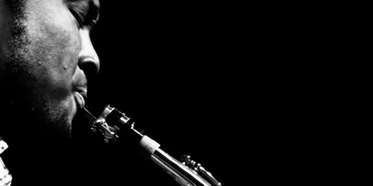 “El poder de la música: emociones, conexión y viaje”