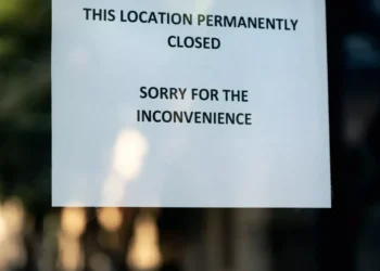 “Economía: herramienta para el progreso y bienestar”