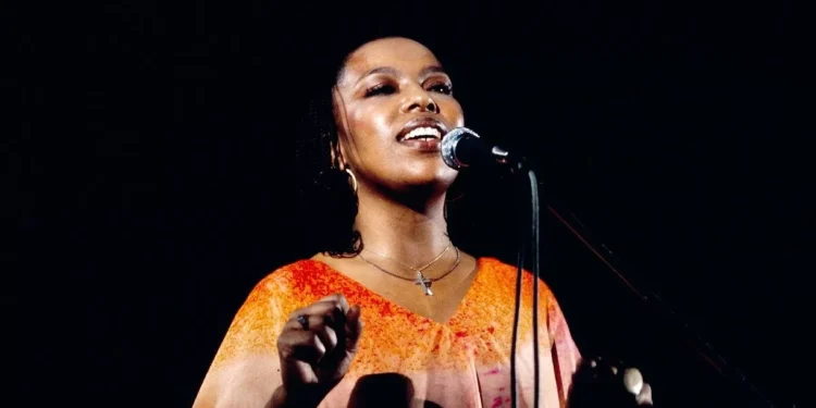 Murió Roberta Flack, cantante de ‘Killing me softly’, a 88 años
