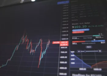 “Domina tus finanzas y alcanza tus metas”