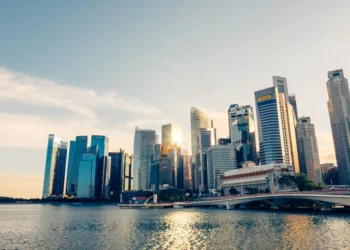 “La Economía: clave para el desarrollo y progreso social”