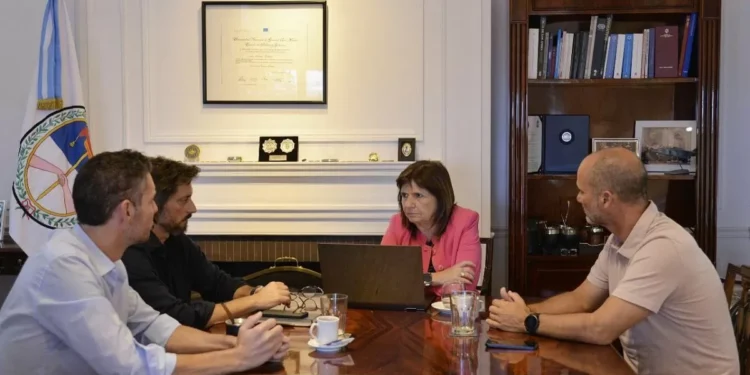 Juan Martín pidió a Bullrich que se investigue el origen del salva en El Bolsón