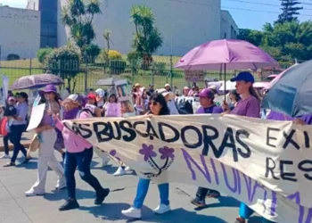 Marcha se convierte en reclamo al Poder Judicial en Veracruz