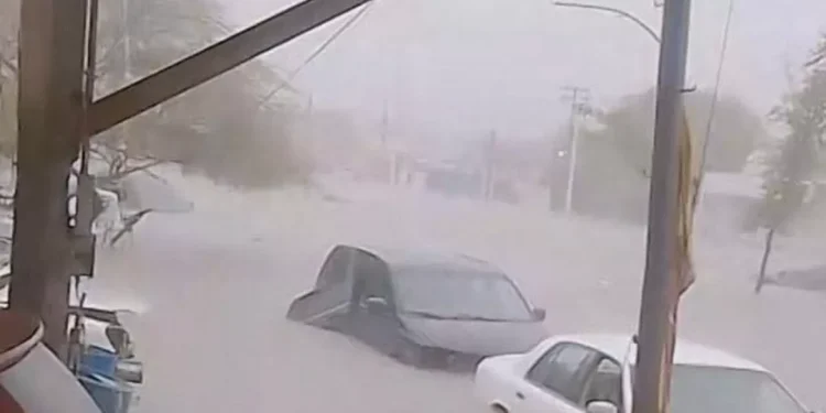 María de Villarreal brinda apoyo a afectados por lluvias en Reynosa