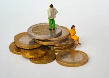 “Domina tus finanzas y alcanza tus metas”