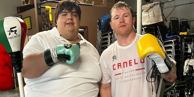 Exige que ‘Canelo’ le pague un millón