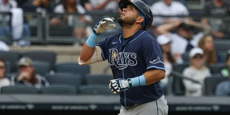 Jonathan Aranda brilla en victoria de Rays sobre Yankees