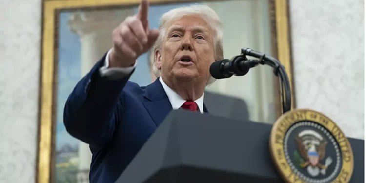 Tribunal federal anula aranceles impuestos por Trump el 2 de abril bajo ley de poderes de alerta