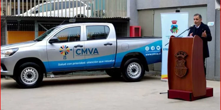 Entregan cinco nuevas camionetas para Cesfam de Villa Alemana