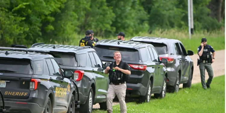 Policía de EE.UU. detiene a principal sospechoso de asesinar a parlamentario en Minnesota