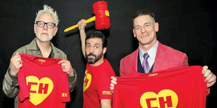 James Gunn y John Cena entre bichos, acción y el chipote chillón