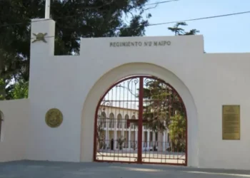 Sustraen fusiles de guerra tras nuevo robo con violencia en Regimiento Maipo