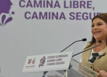 Clara Brugada presenta el programa ‘Ciudad Iluminada: Camina libre, camina segura’