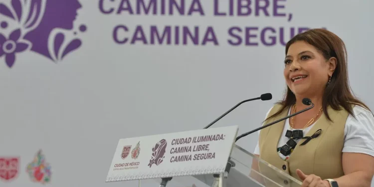 Clara Brugada presenta el programa ‘Ciudad Iluminada: Camina libre, camina segura’