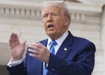 Donald Trump rompe negociación comercial con Canadá