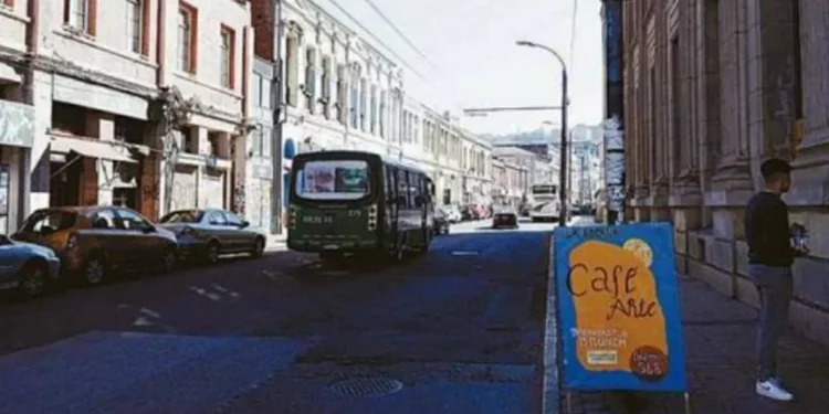 Denuncian cámaras de firmeza inactivas tras robo a turista argentino en Valparaíso