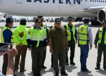 Venezuela anuncia vuelos para repatriar connacionales en Chile