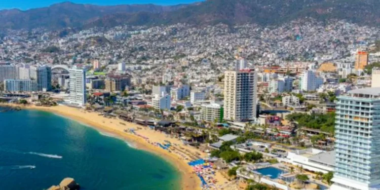 Guerrero inicia con caravanas turísticas