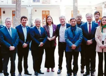 Respaldo a Acuerdo por Valparaíso a casi dos años de su autógrafo