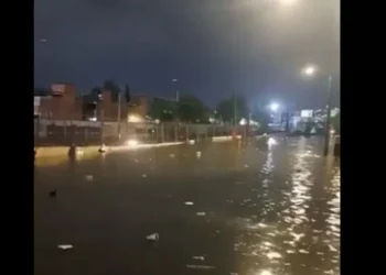 Línea A del Metro CDMX Edomex falla por lluvia; SIN avío 5 estaciones