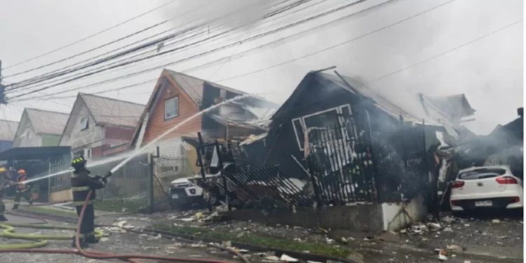 Ascienden a nueve las viviendas afectadas tras explosión por acumulación de butano en Temuco