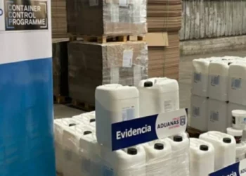 Aduana decomisó 783 kilos de precursores químicos en operante en el puerto de San Antonio
