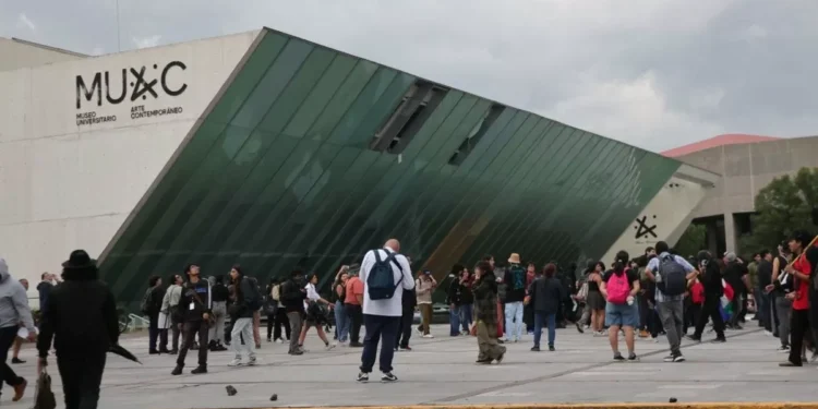 Anti-gentrificación CDMX, ¿por qué policías quia actuaron ante destrozos en la UNAM?