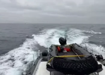 Encuentran con vida a dos pescadores que estaban desparecidos desde Caleta Portales