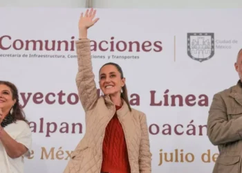 Claudia Sheinbaum llama a servidores públicos a cuidar recursos